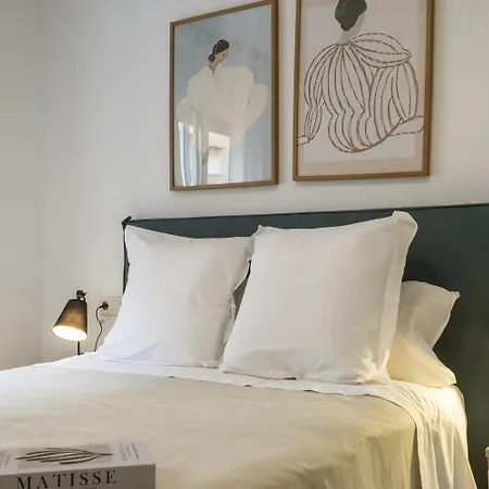 アパート Pink Azure - Warm & Bright トレビエハ